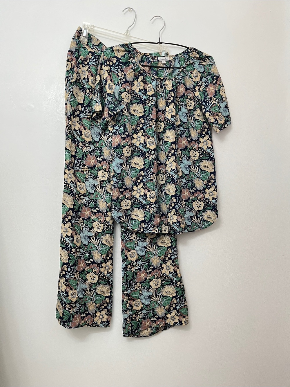 Steven Alan 100% silk matching set, floral print
